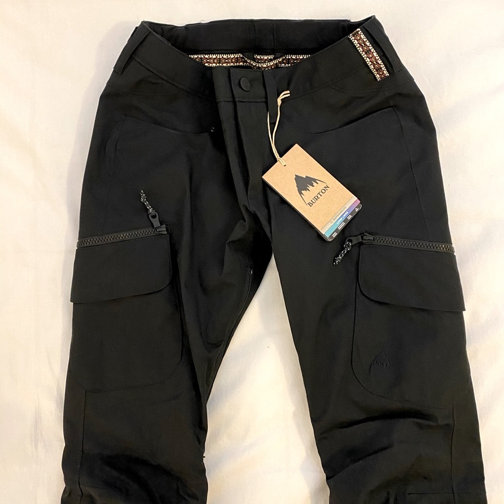 NWT women’s burton XS black tall Gloria snow pant